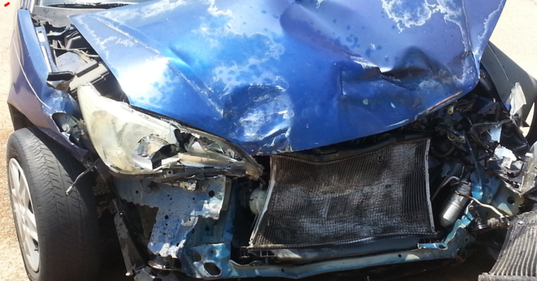 we buy damaged cars in south africa picture of damaged car
